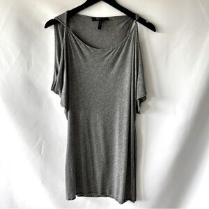 BCBGMaxAzria Women’s Grey Asymmetrical Top Size Small